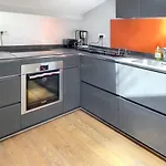 Charmante A Avec Piscine Privee Et Jardin Βίλα *