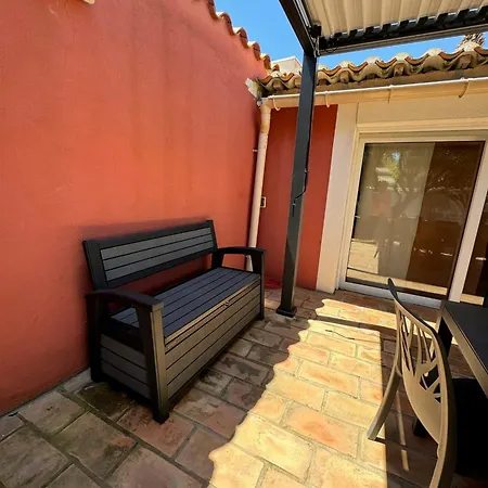 Charmante A Avec Piscine Privee Et Jardin * אגדה
