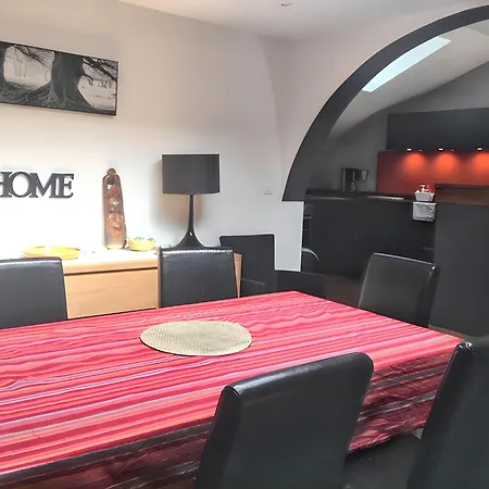 וילה Charmante A Avec Piscine Privee Et Jardin אגדה