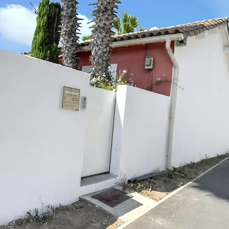 Charmante A Avec Piscine Privee Et Jardin * אגדה