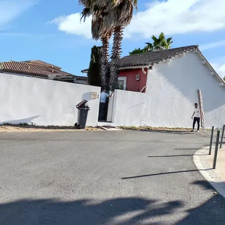 Charmante A Avec Piscine Privee Et Jardin וילה