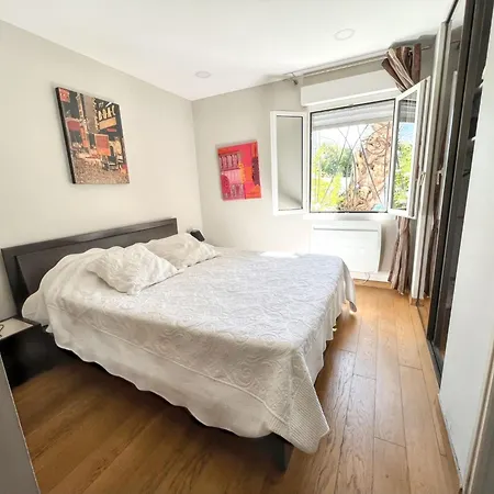 Charmante A Avec Piscine Privee Et Jardin *