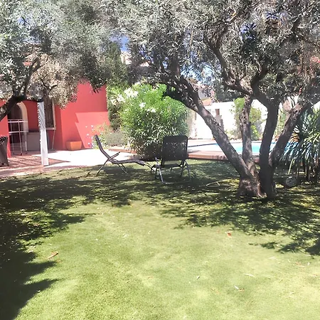 Charmante A Avec Piscine Privee Et Jardin
