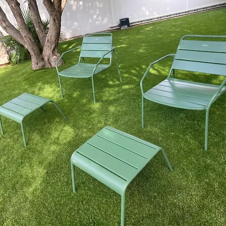 Villa De 3 A A 200 M De La Avec Piscine Privee Et Terrasse Amenagee