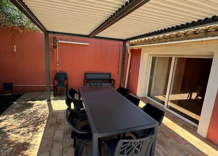 ヴィラ Charmante A Avec Piscine Privee Et Jardin アグド