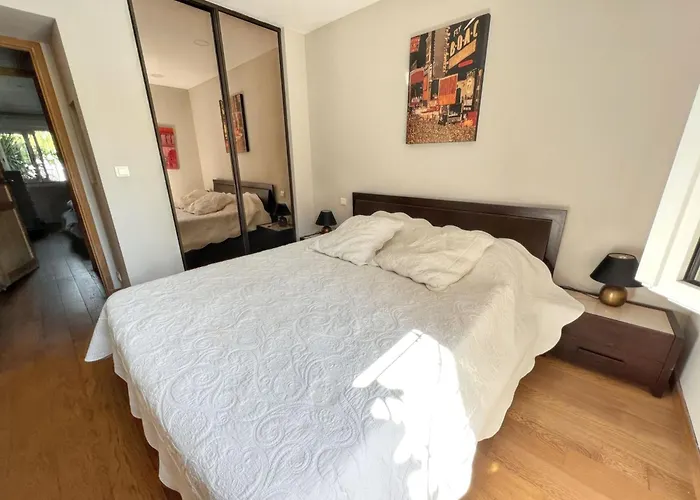 ヴィラ Charmante A Avec Piscine Privee Et Jardin *