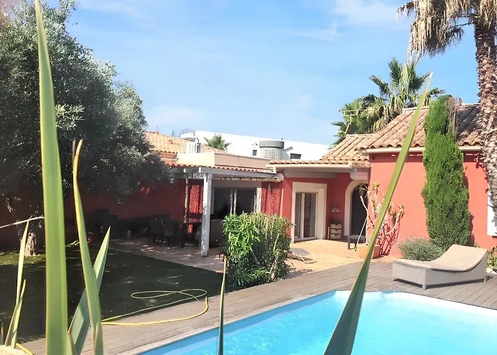 Charmante A Avec Piscine Privee Et Jardin ヴィラ *